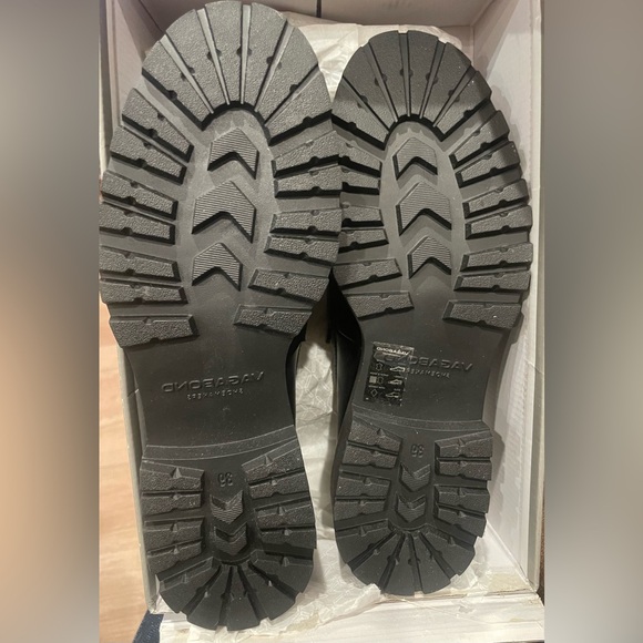 NEW! BNIB Vagabond Kenova Women’s Black Leather Black Leather Men's Loafers, 9 - Picture 8 of 8